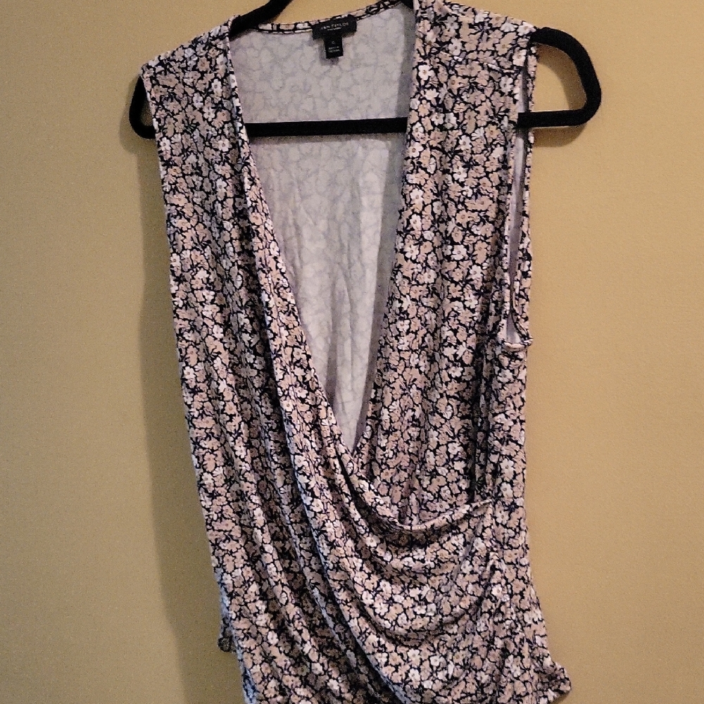 Ann Taylor Factory Black and White Floral Drape Blouse